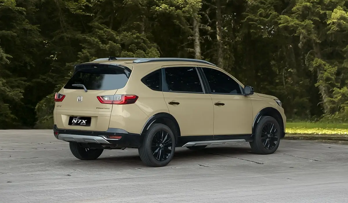 cr-v contoh rental mobil