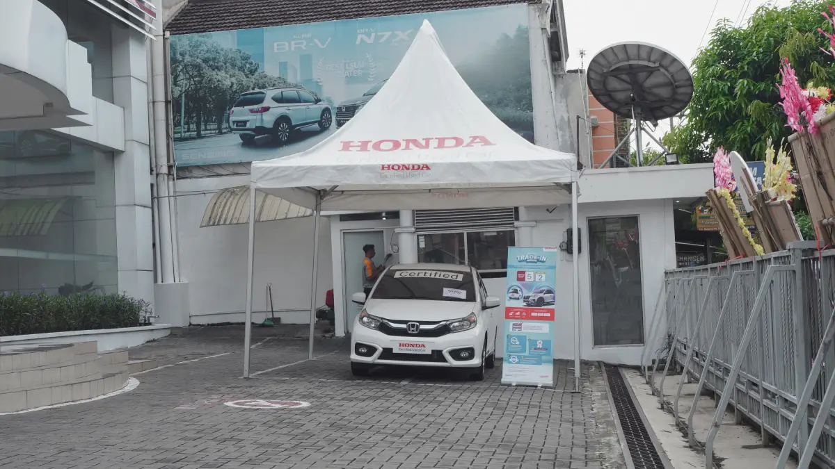 cr-v contoh rental mobil