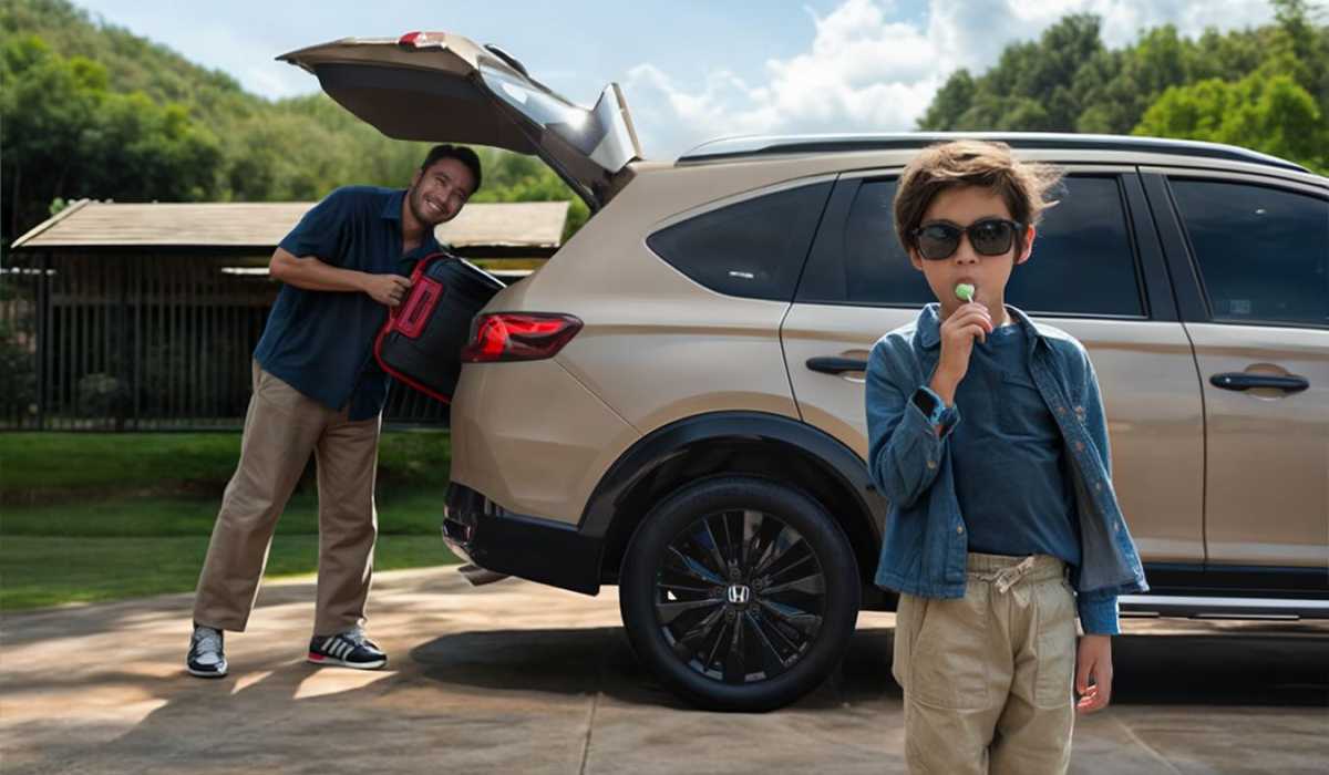 cr-v contoh rental mobil